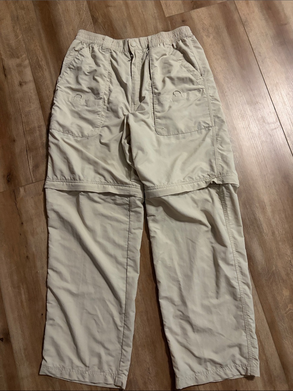 Men's Convertible nylon Cargo Pants in Cream - Lightweight Zip-Off Design